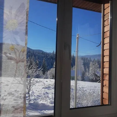 M Вилла Микуличин