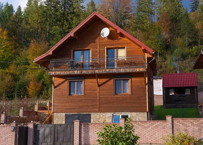 M Villa Mykulychyn